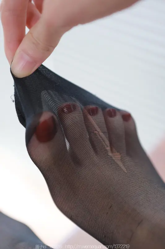 [IESS异思趣向] 2023.09.18 丝享家 1536 团团《长腿百褶裙》 - IESS